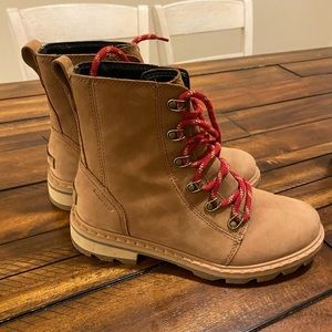 Size 7.5 Sorel Lennox